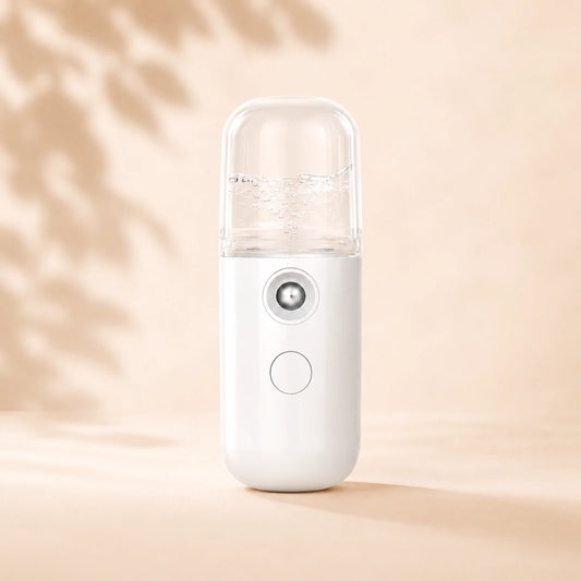 Brumisateur visage blanc rechargeable avec réservoir transparent